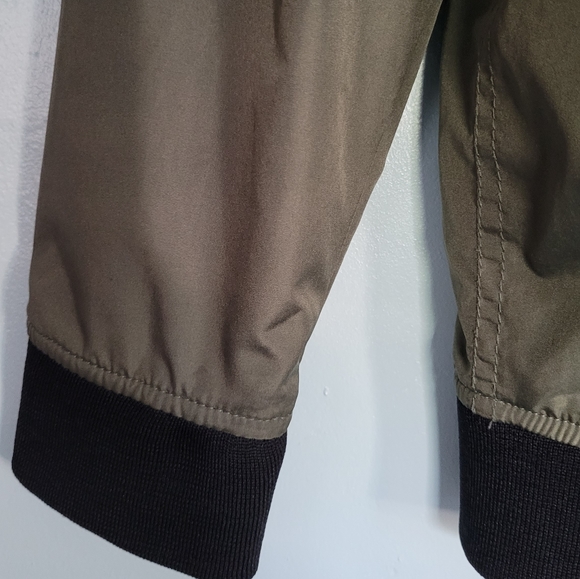 Old Navy Windbreaker Jacket - Picture 4 of 8